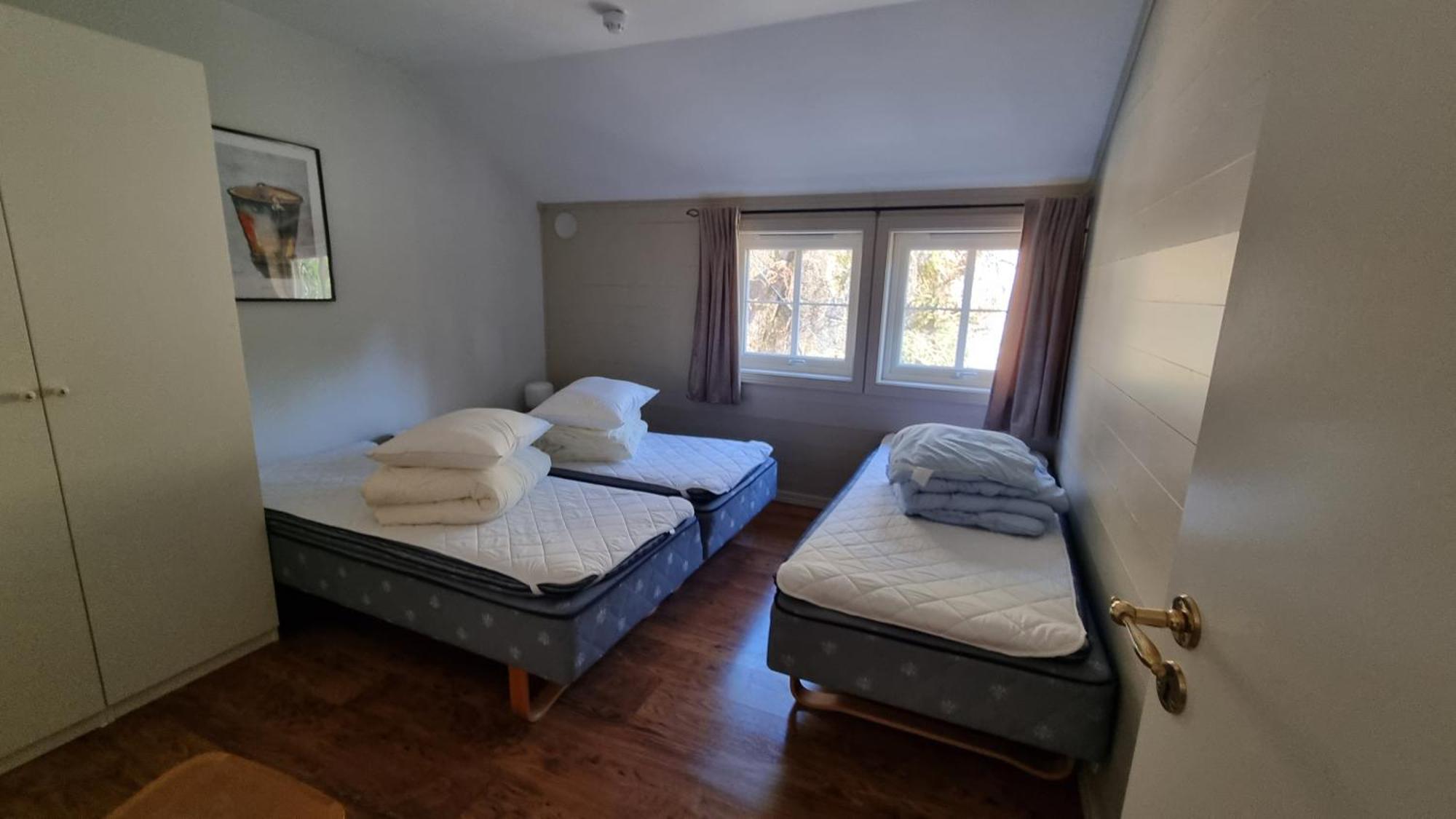 Hausvikstranda Lyngdal Habitación foto