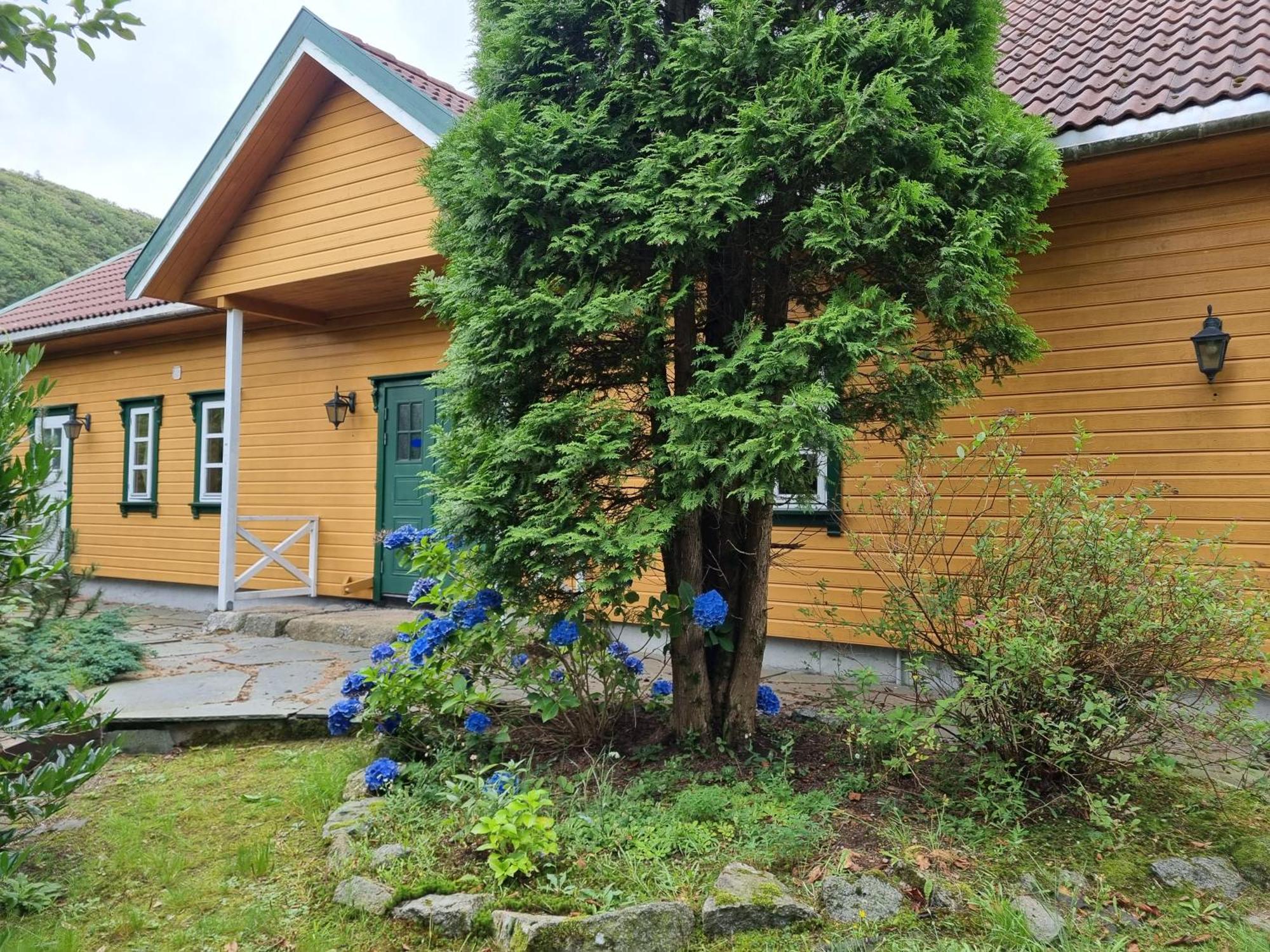 Hausvikstranda Lyngdal Habitación foto